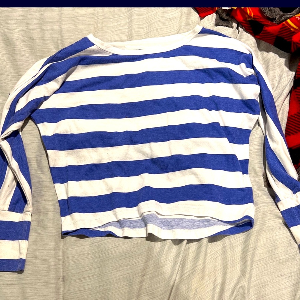 Cropped Long Sleeve